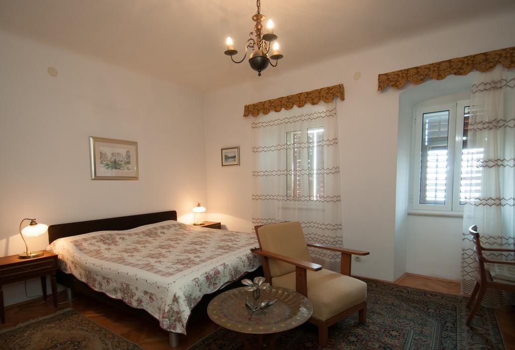 Apartment Villa Minach Волоско Экстерьер фото